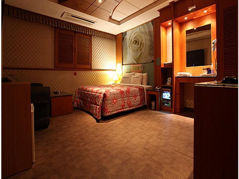 Rampart Hotel Suwon Exteriör bild